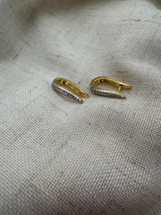 Magna Huggie Earrings